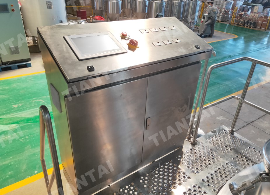 Automatic 10hl micro beer equipment is ready for delivery